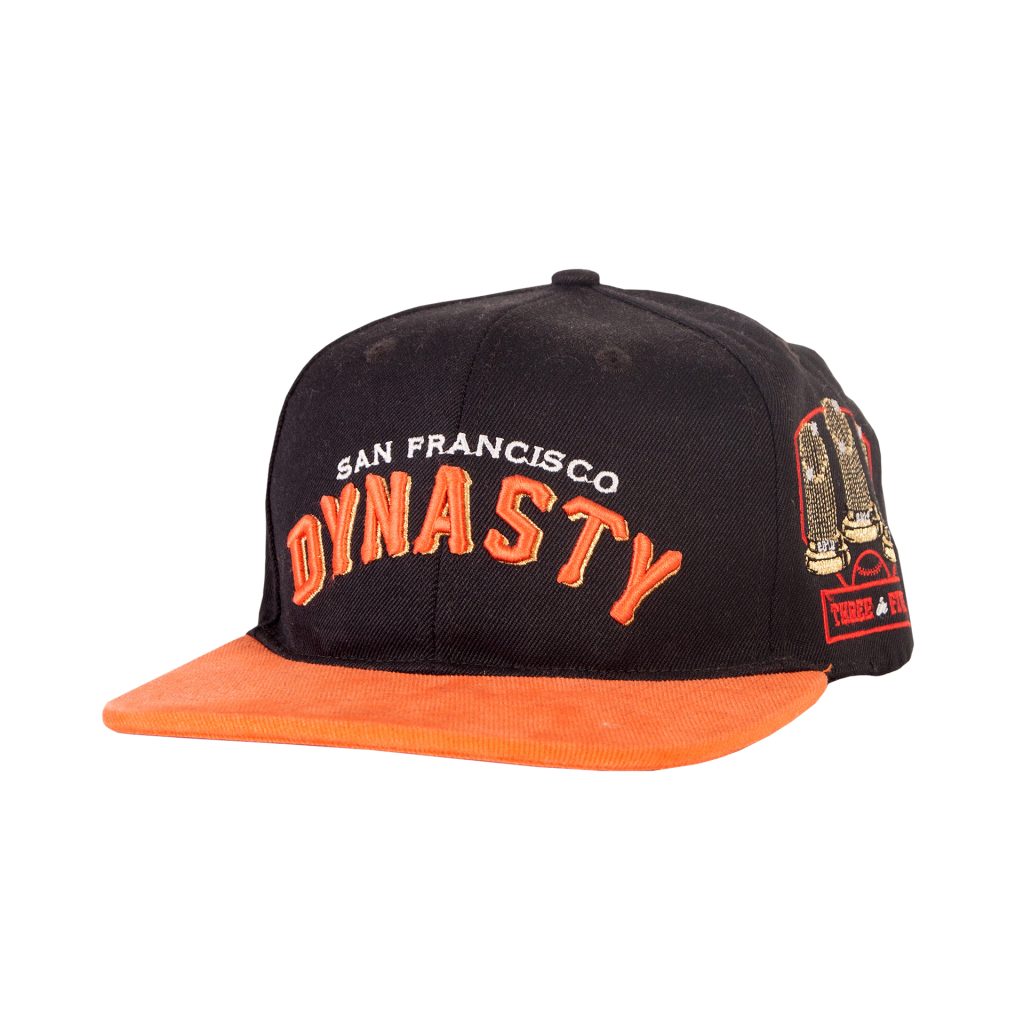 black-cotton-twill-cap-contrast-brim-embroidery-detail